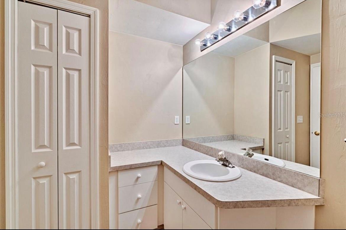 MONTICELLO PHASE I AT MILL POND - Residential Lease