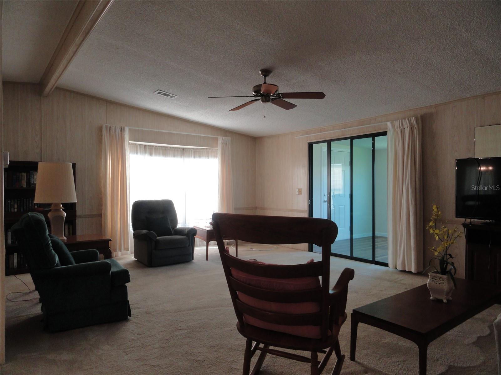 LEMON BAY ISLES PH 02 - Residential