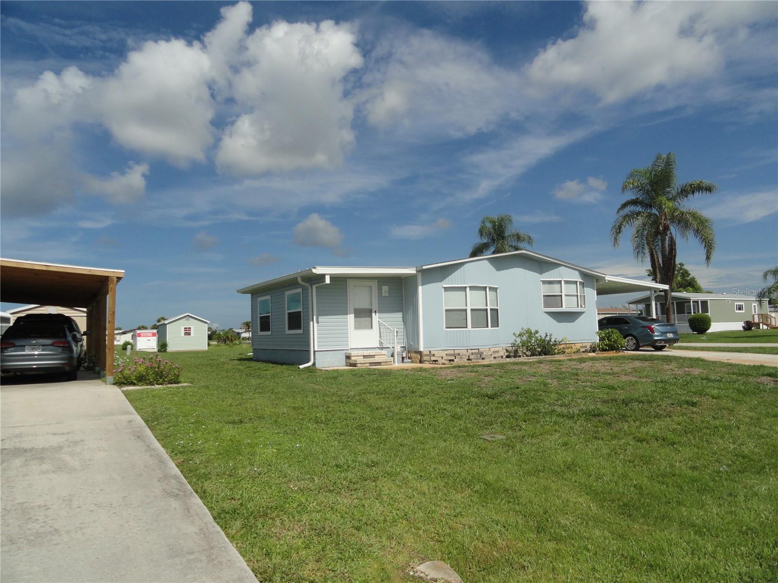 LEMON BAY ISLES PH 02 - Residential