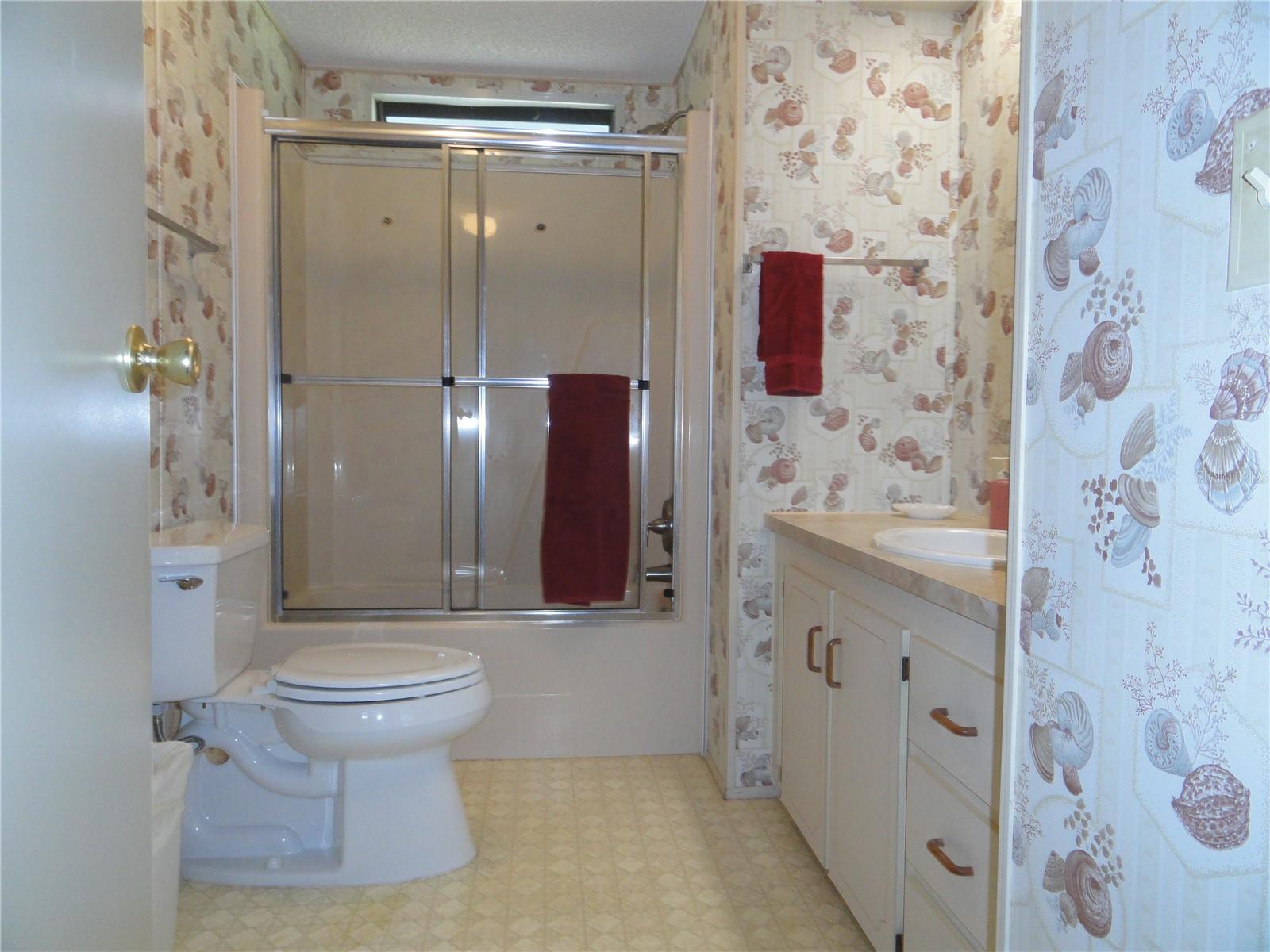 LEMON BAY ISLES PH 02 - Residential