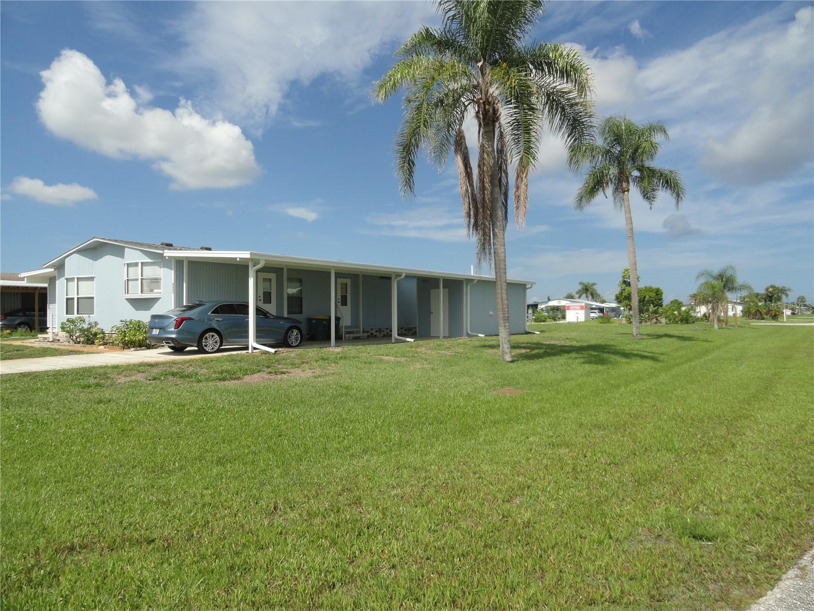 LEMON BAY ISLES PH 02 - Residential