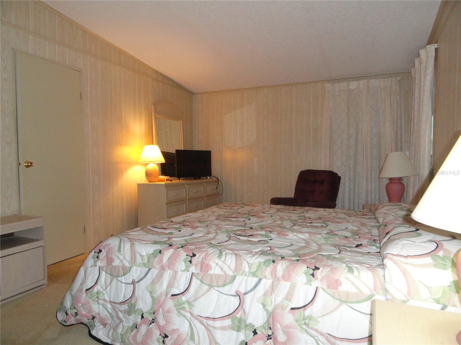 LEMON BAY ISLES PH 02 - Residential