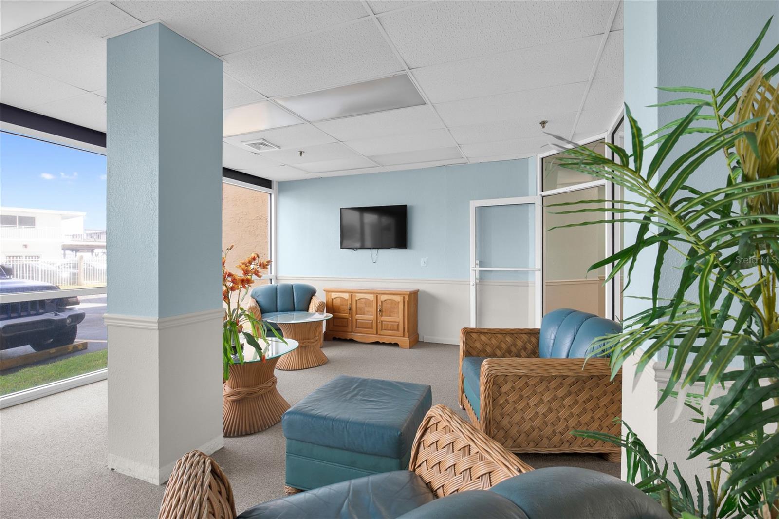 OCEANIA PLAZA CONDO - Residential