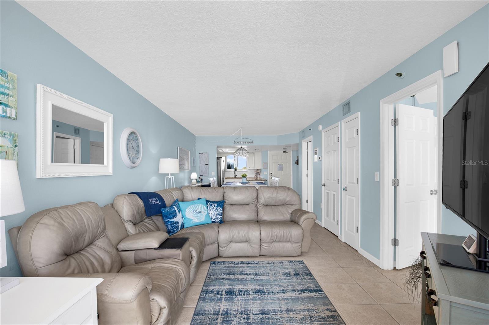 OCEANIA PLAZA CONDO - Residential