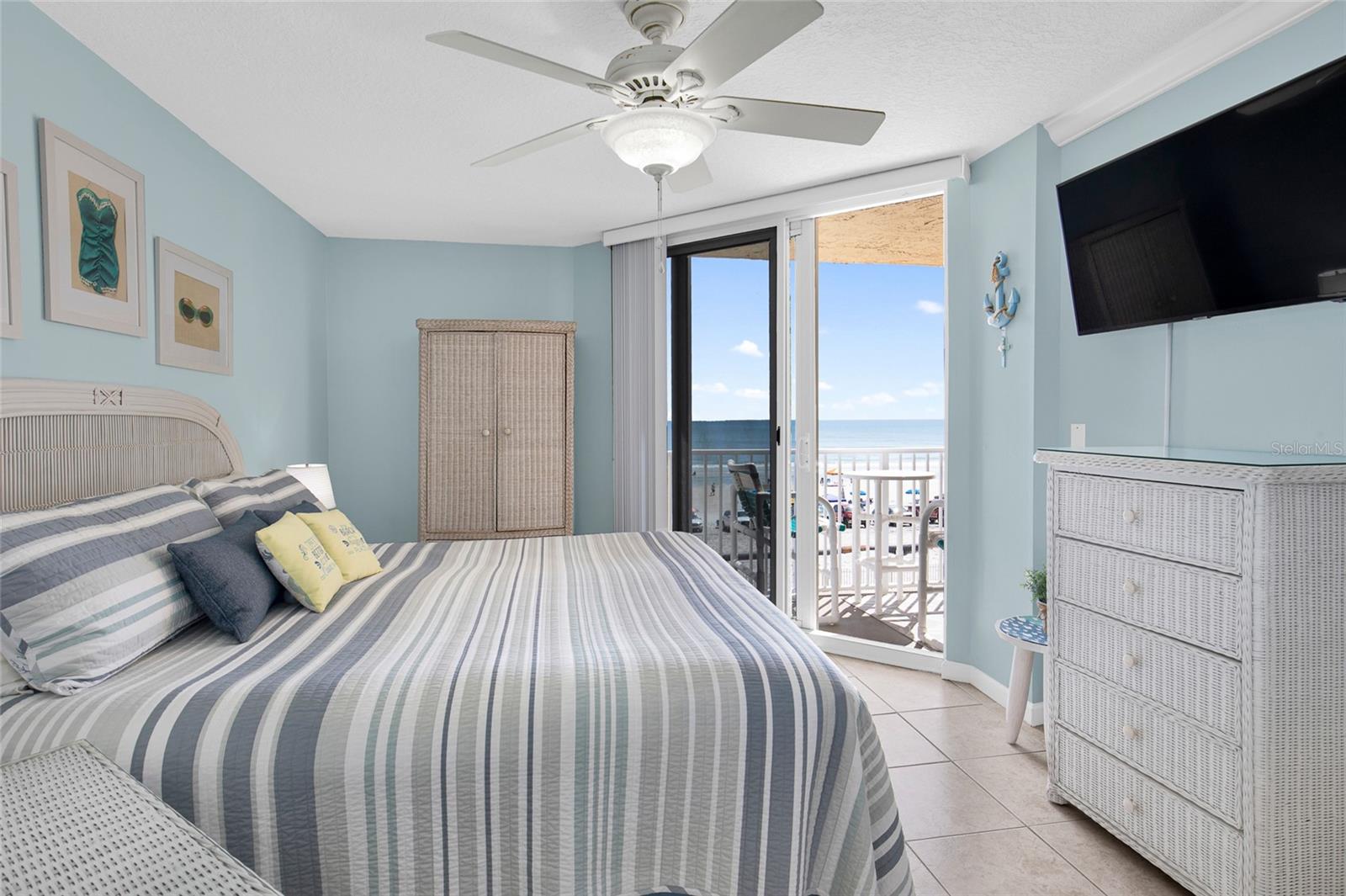 OCEANIA PLAZA CONDO - Residential