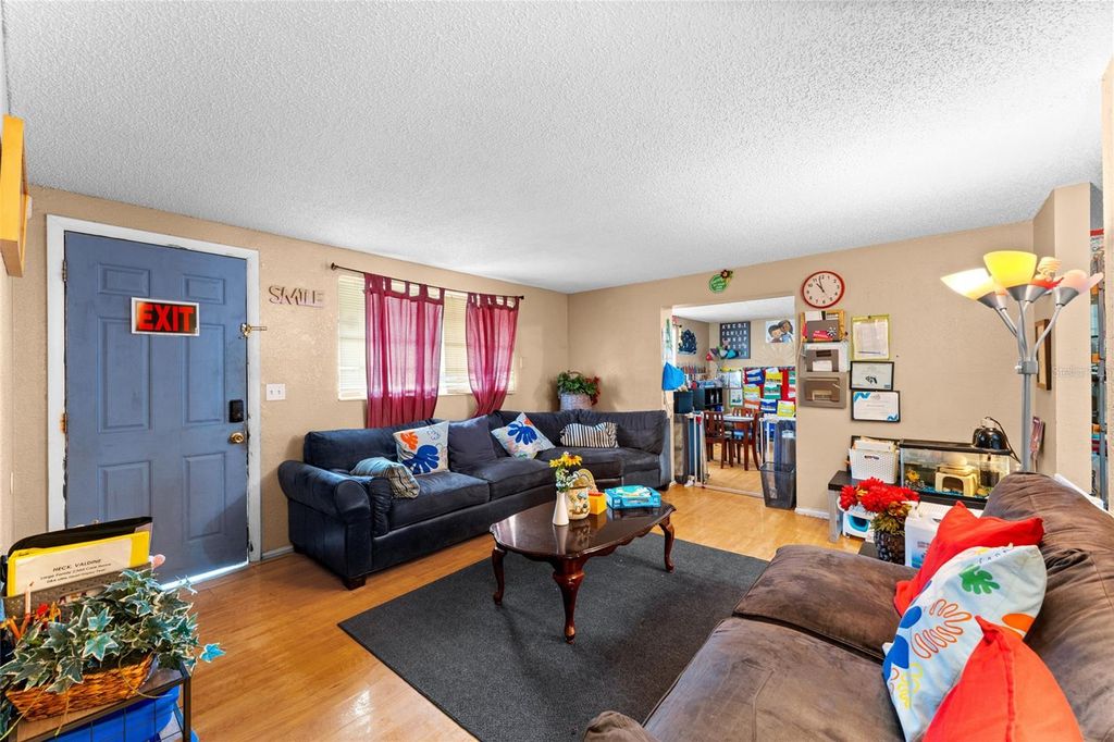 Photo of 14009 N 20th Street, Tampa, FL 33613 (MLS # TB8504731)
