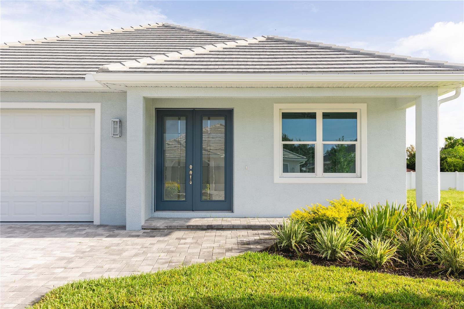 5213 WILLOW LAKE COURT