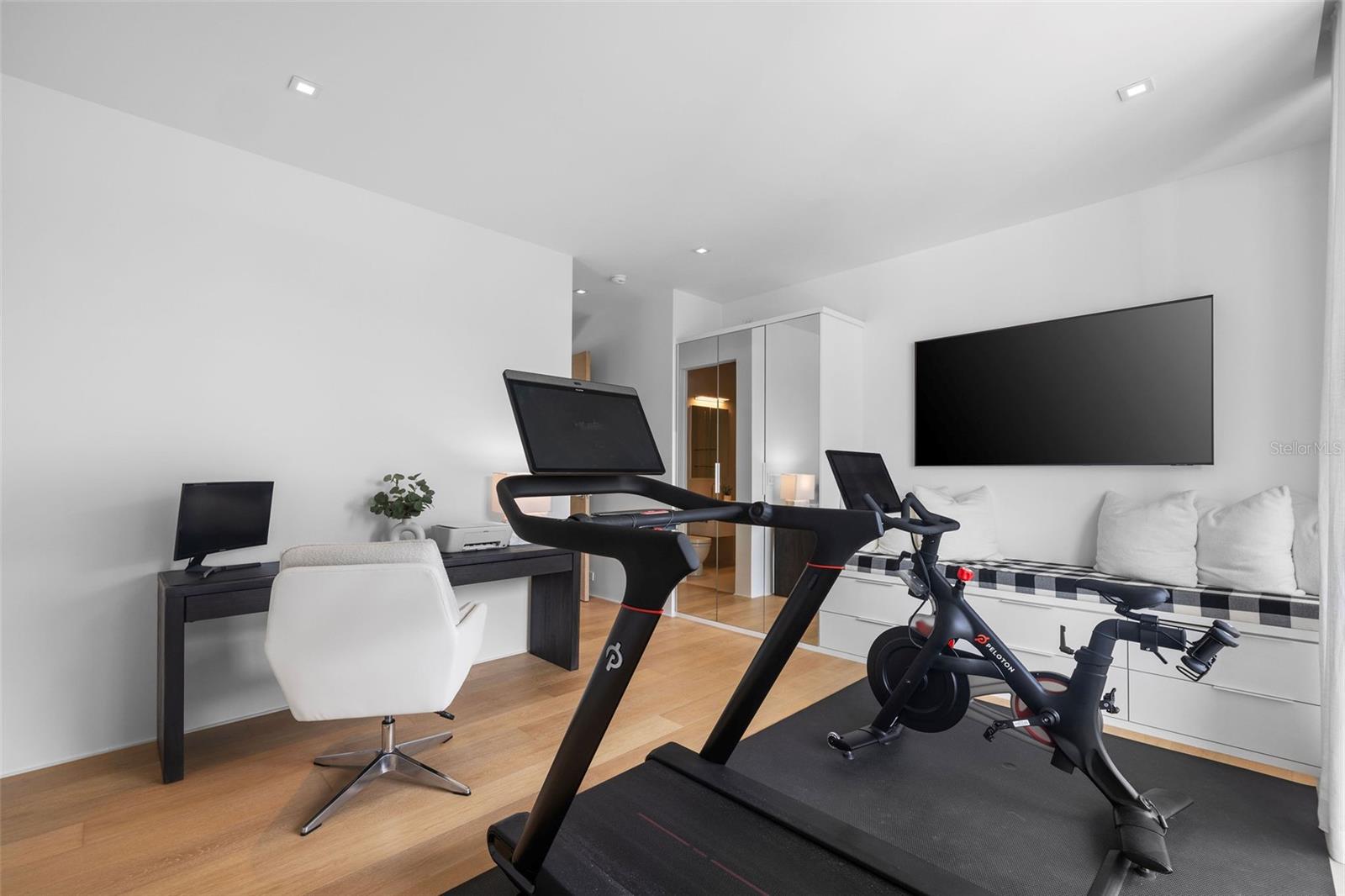 NAUTILUS - Residential