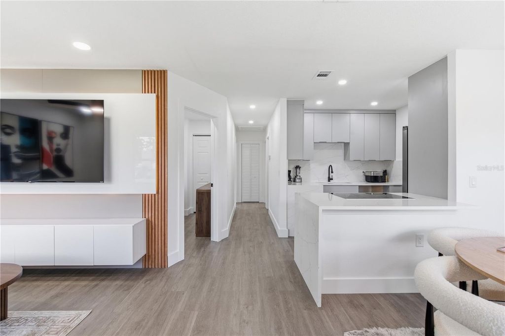 Photo of 6713 S Mascotte Street, Tampa, FL 33616 (MLS # TB8502556)
