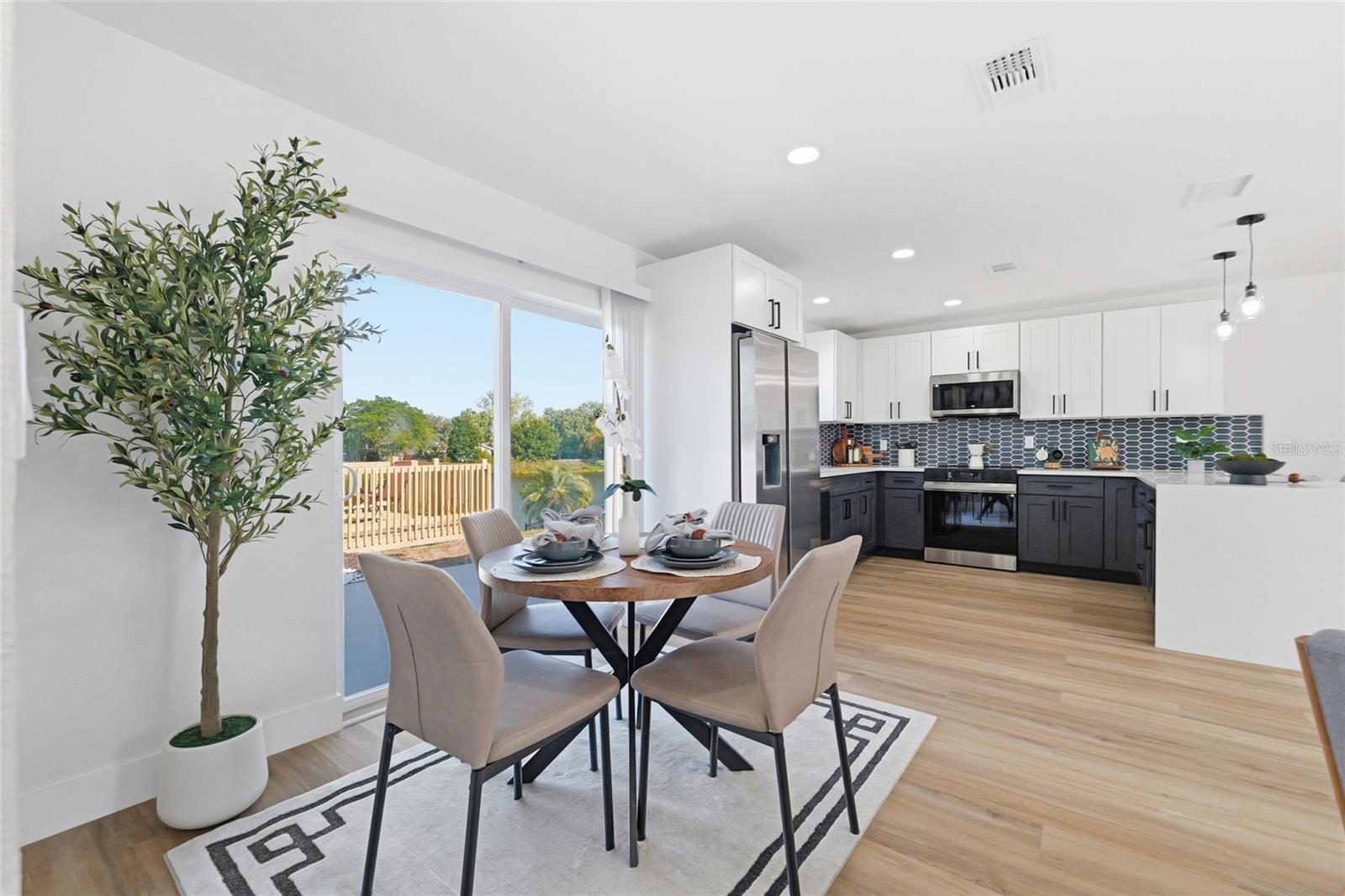 SCOTS LANDING - Residential