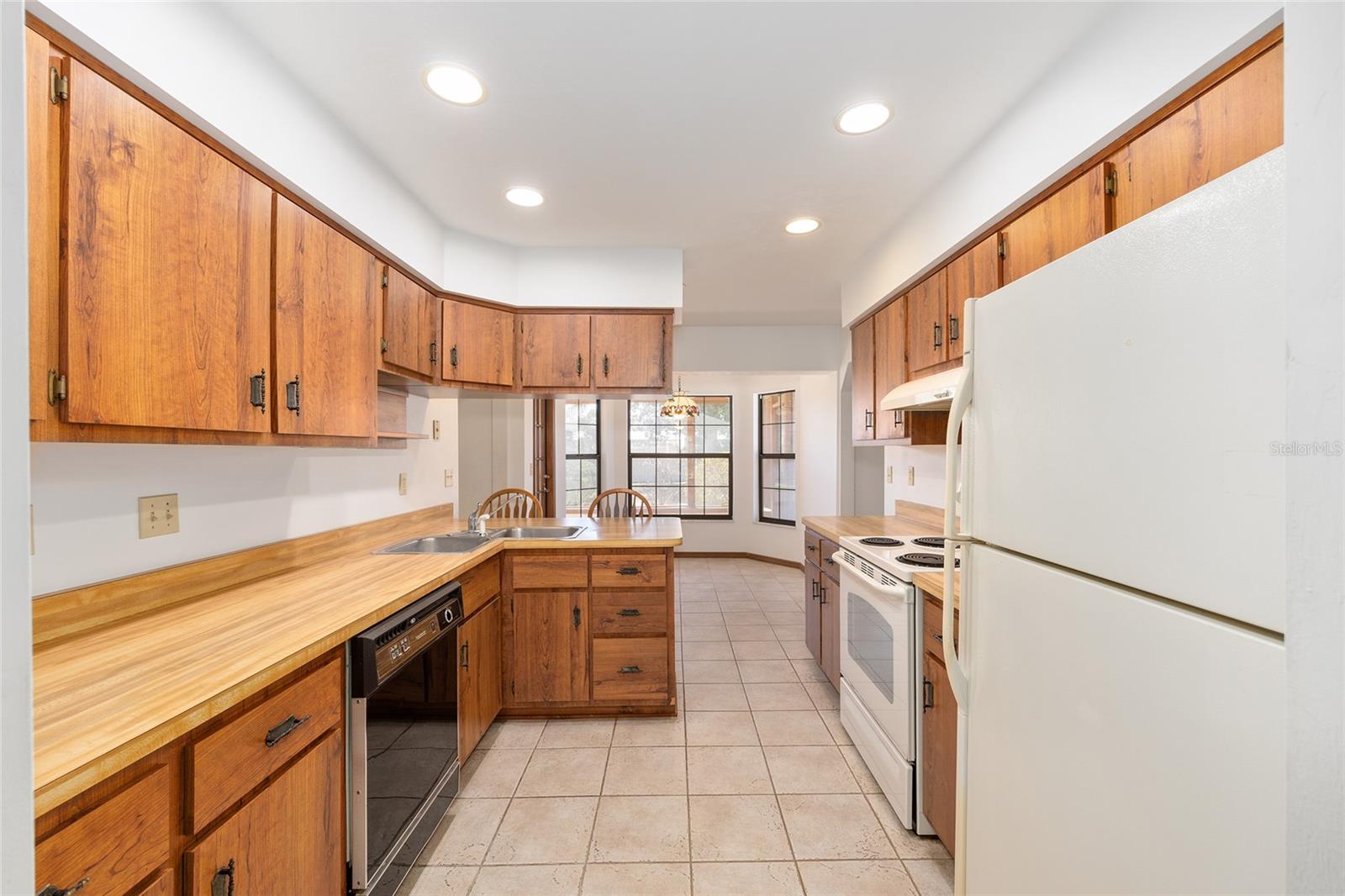 WILLOW OAKS UN 02 - Residential