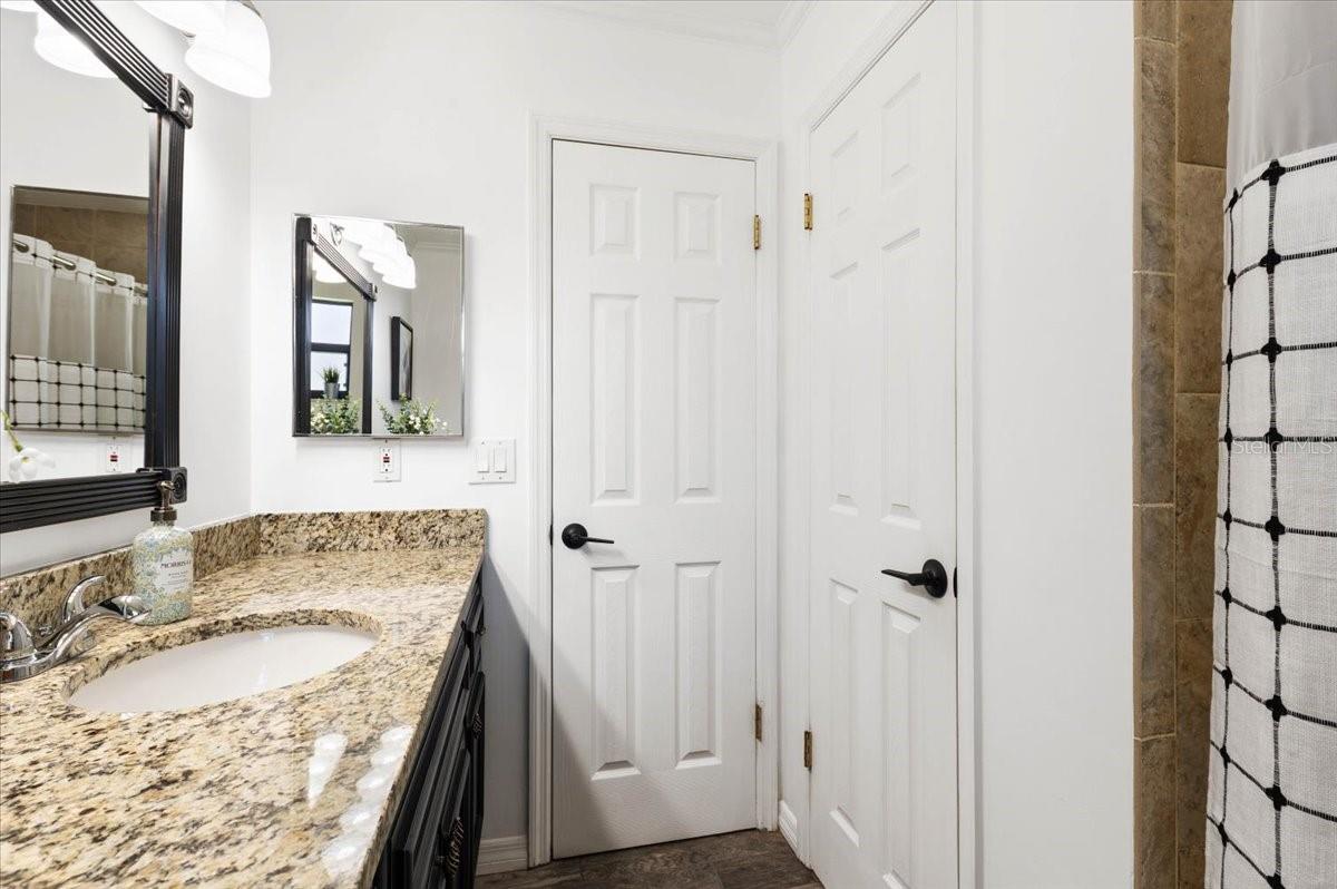 PINE LAKES - Residential