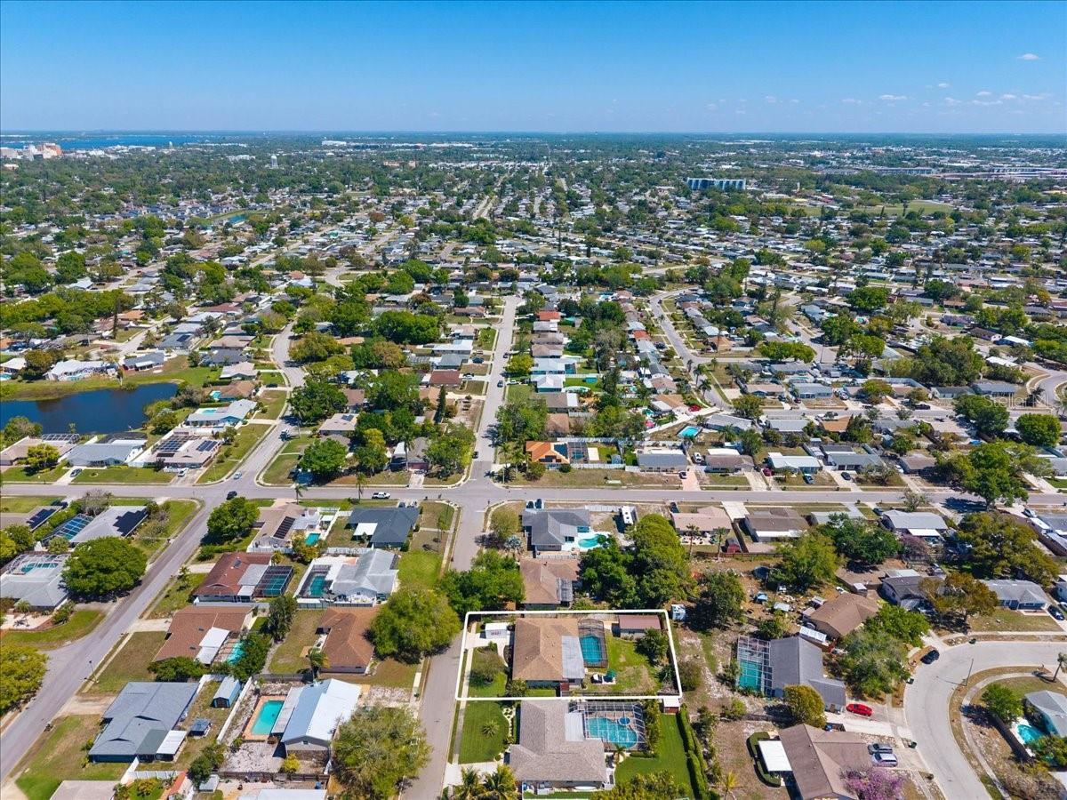 PINE LAKES - Residential