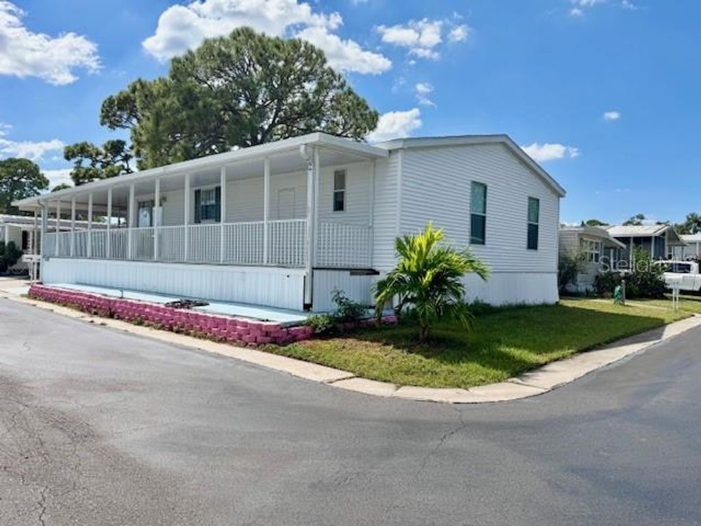 Photo of 7803 46th Avenue N #39, St Petersburg, FL 33709 (MLS # A4669265)