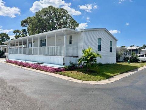 Photo of 7803 46th Avenue N #39, St Petersburg, FL 33709 (MLS # A4669265)