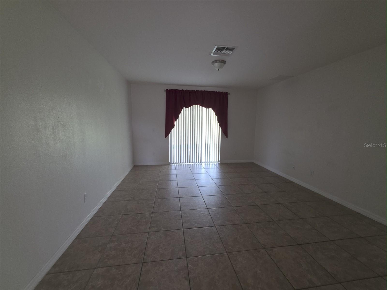 GROVELAND WESTWOOD PH 02 - Residential Lease