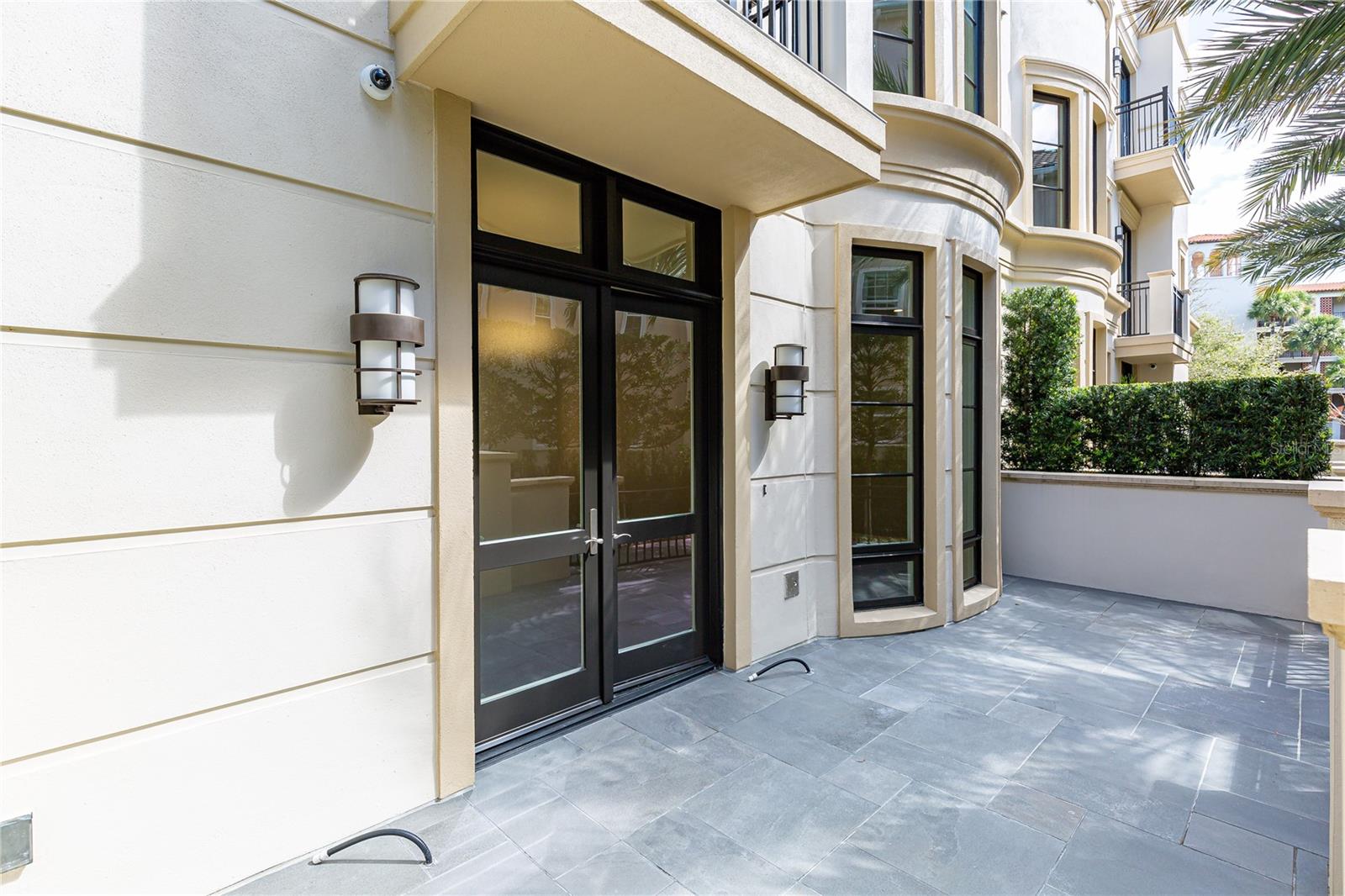 125 S INTERLACHEN AVENUE 2