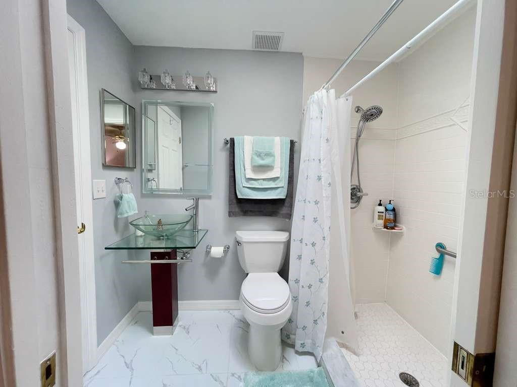 SILVER LAKES REP - Residential