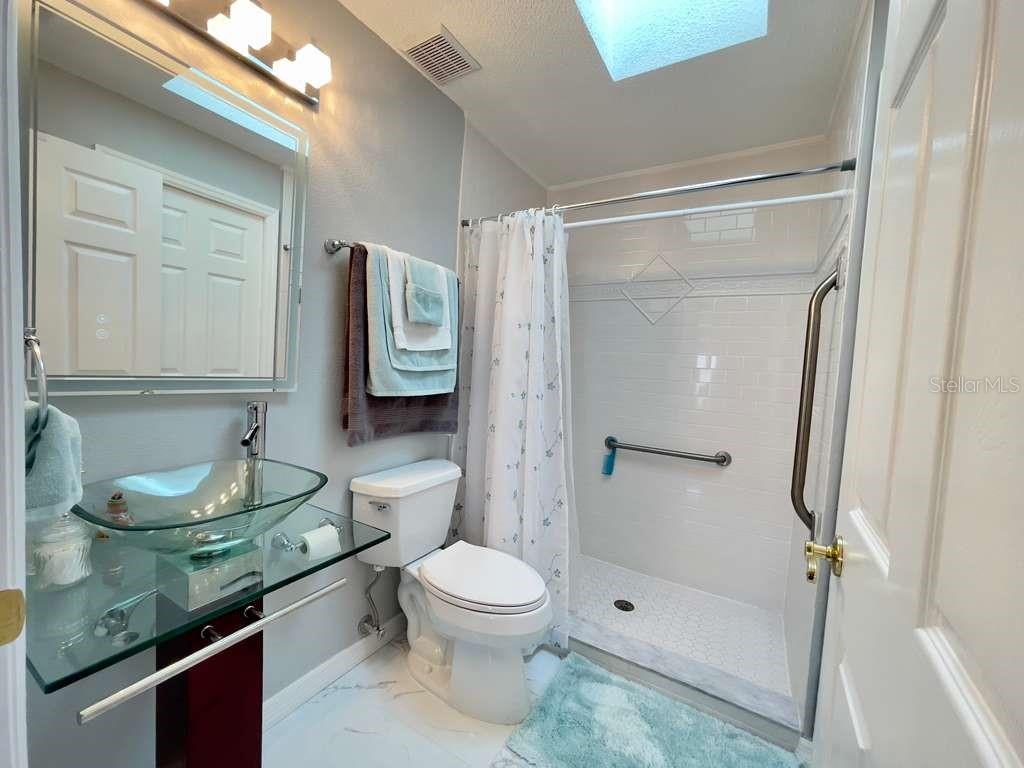 SILVER LAKES REP - Residential