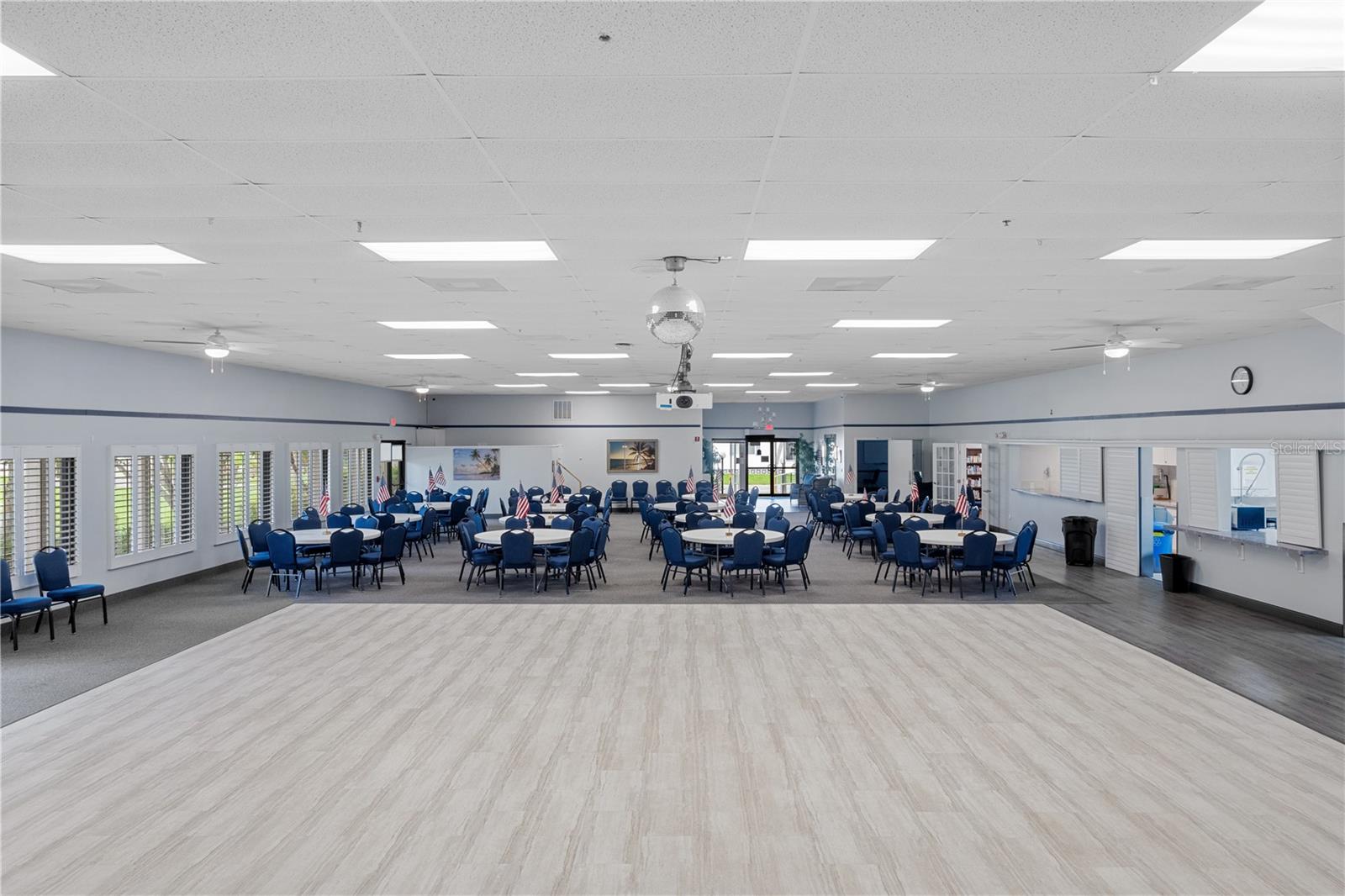 LAZY RIVER MHP - Residential