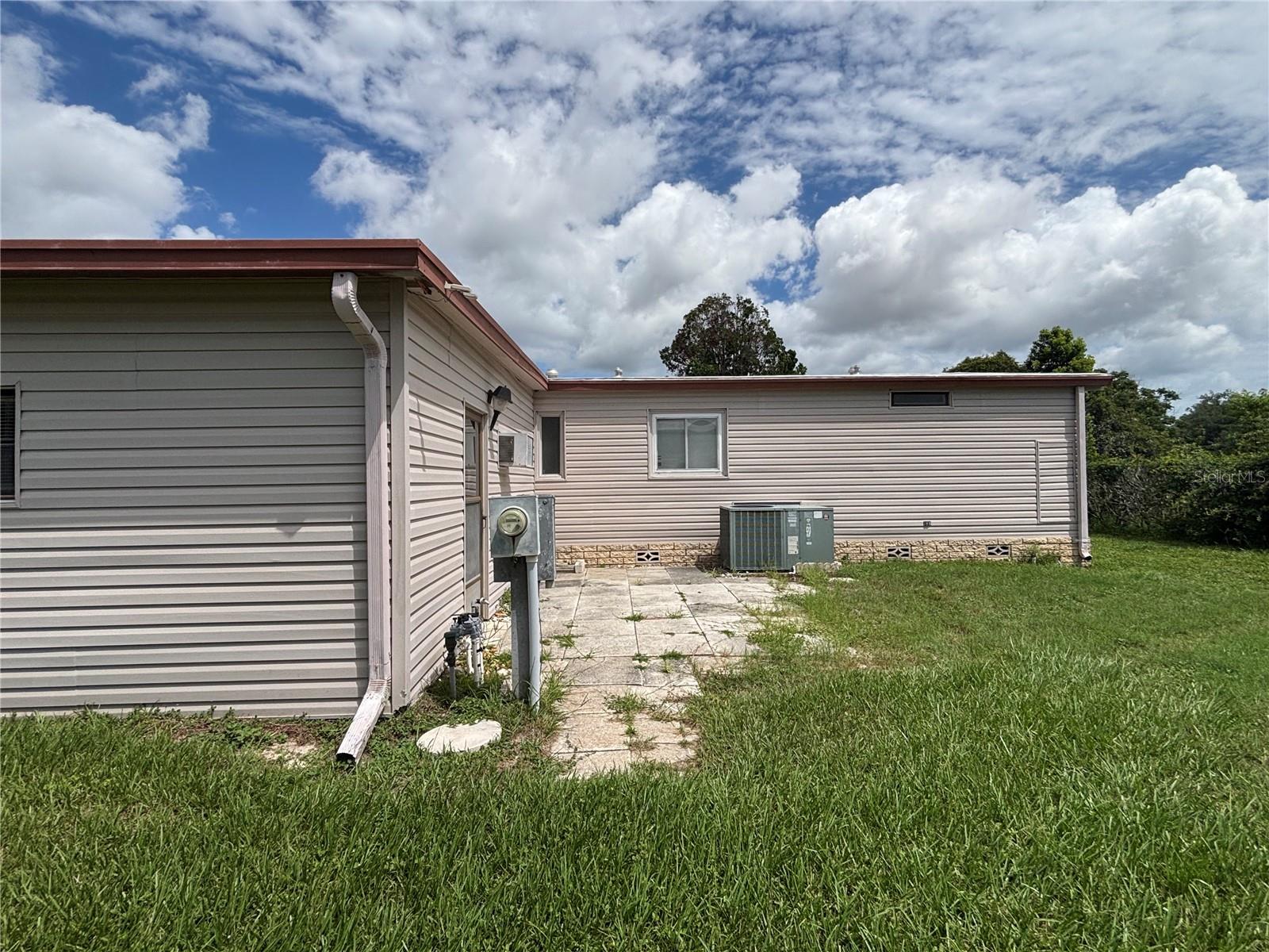 2541 AMYRIS COURT 611