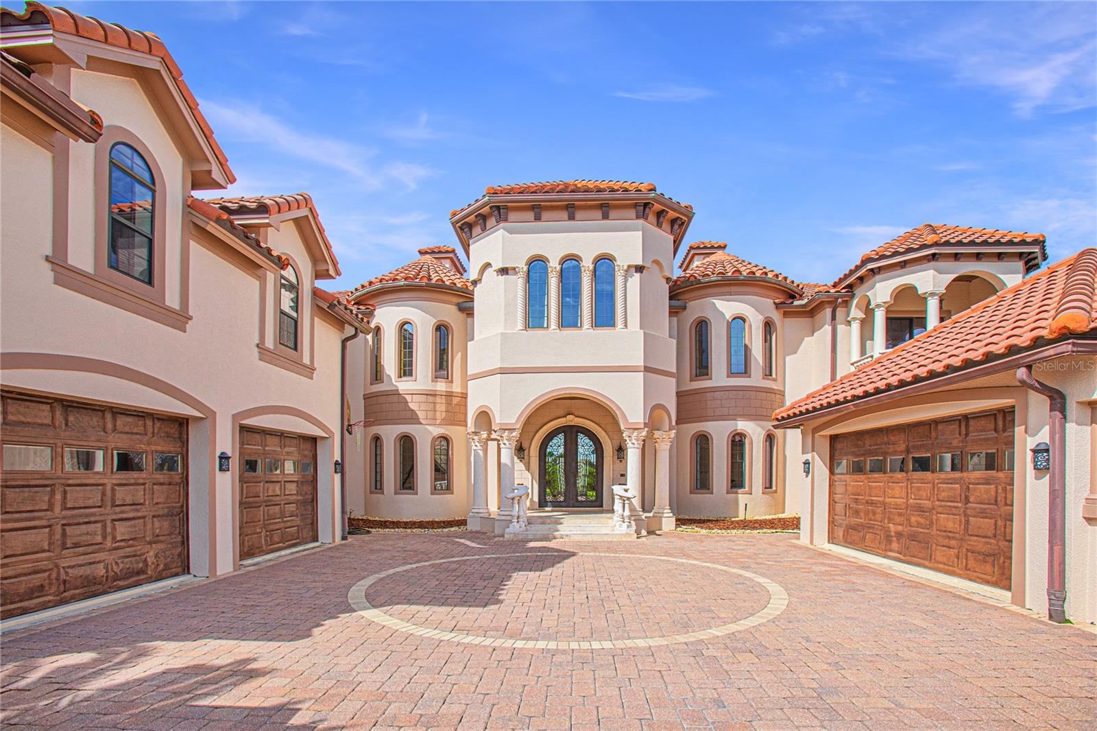 MOSS PARK RESERVE - Residential