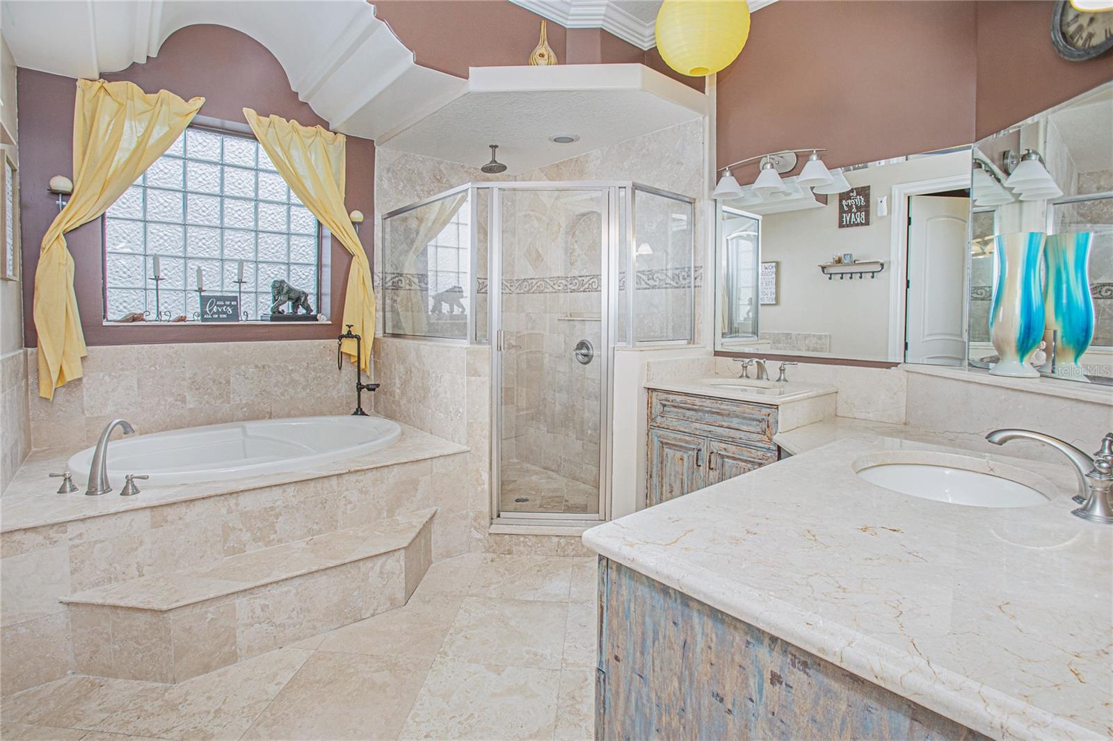 MOSS PARK RESERVE - Residential