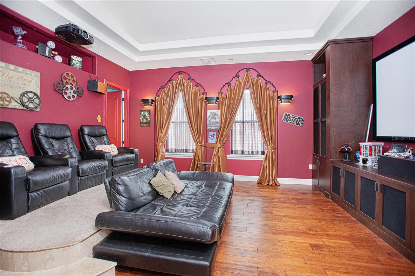 MOSS PARK RESERVE - Residential