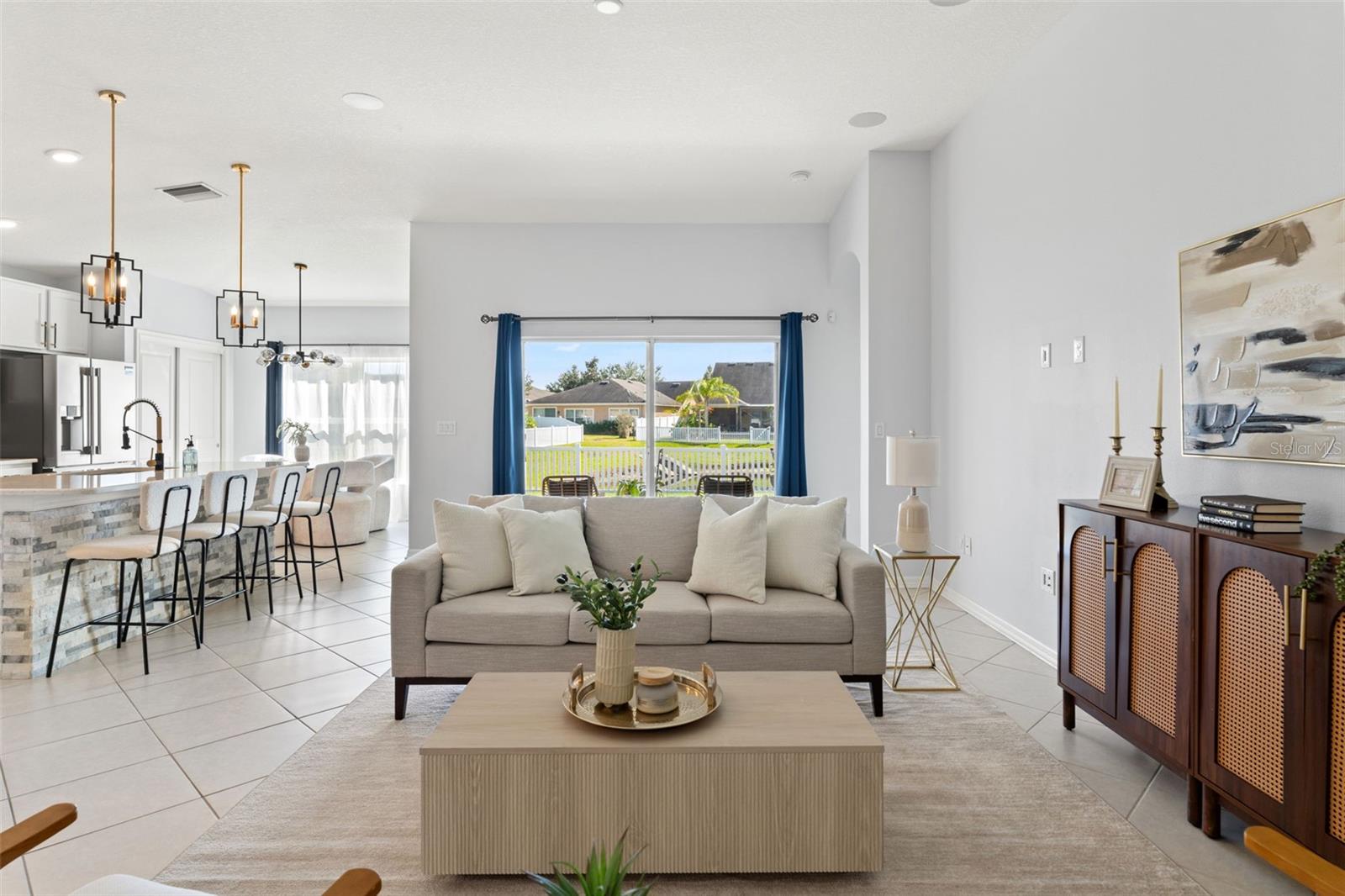 OAK CREEK - Residential