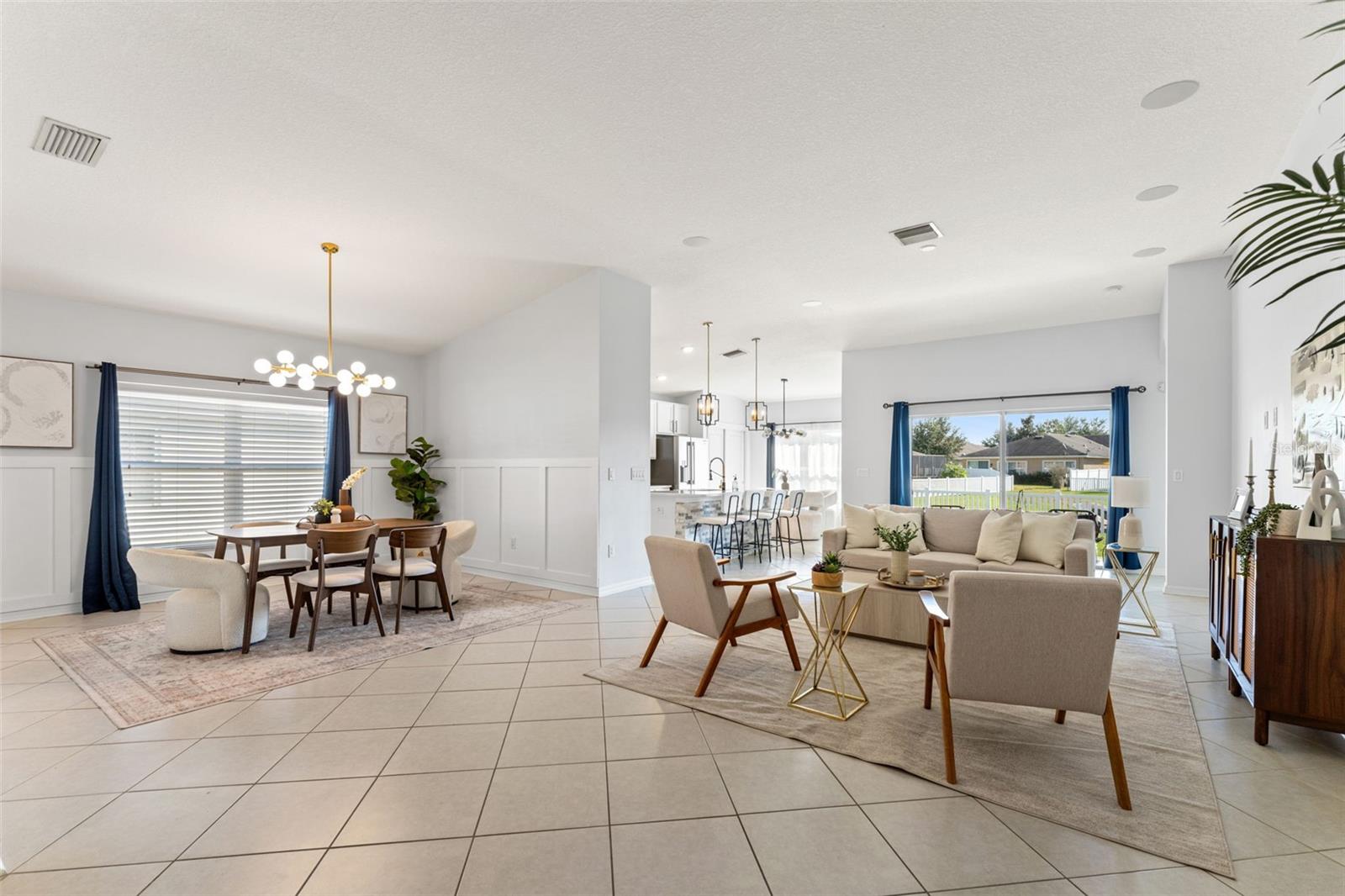 OAK CREEK - Residential