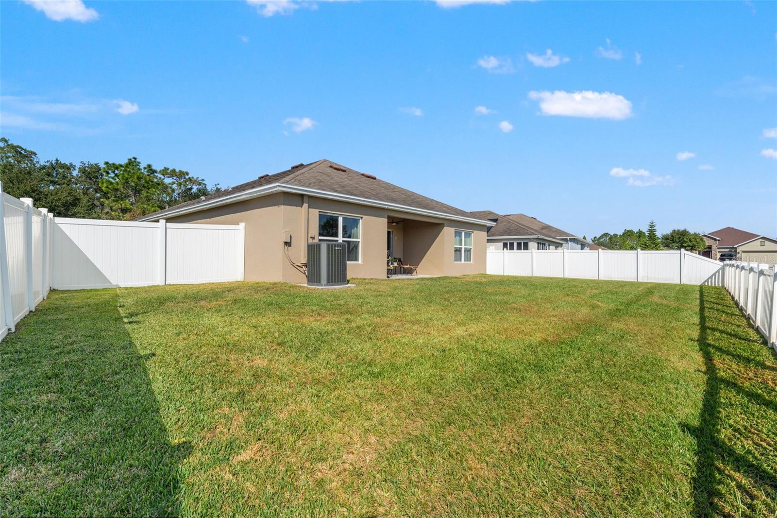 OAK CREEK - Residential