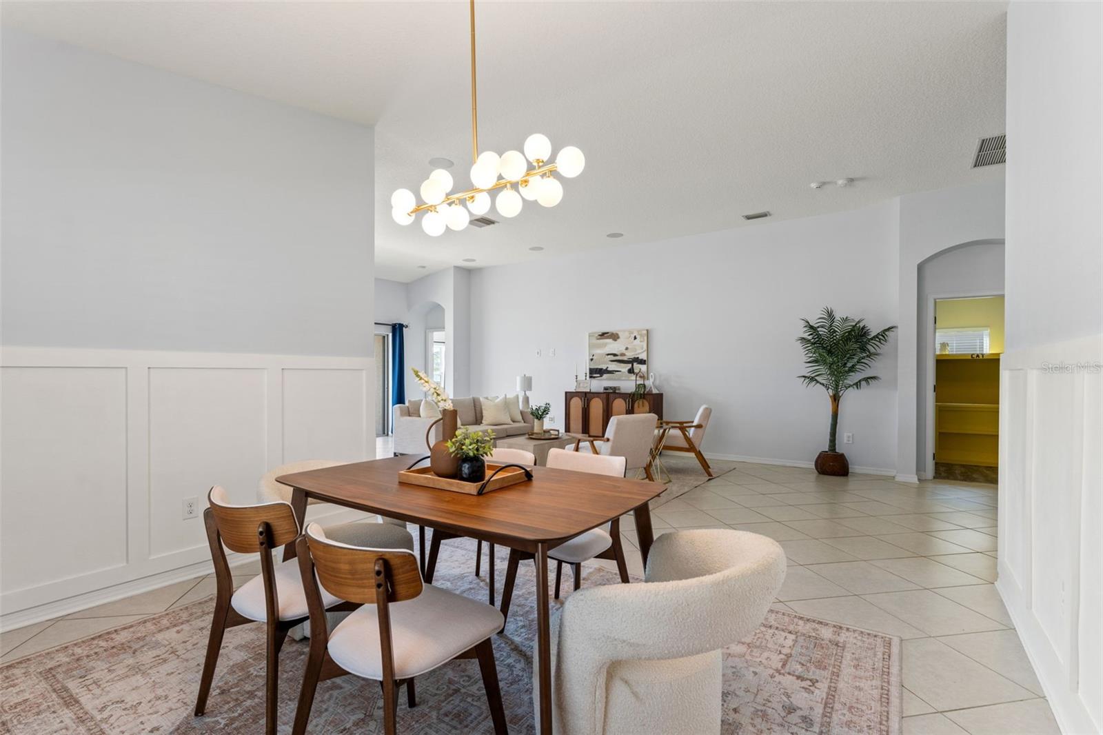 OAK CREEK - Residential