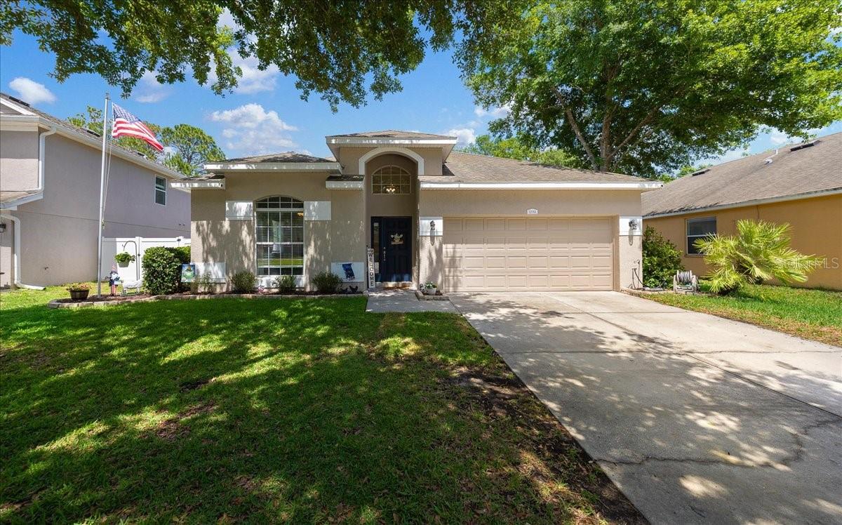 COLONY LAKES - Residential