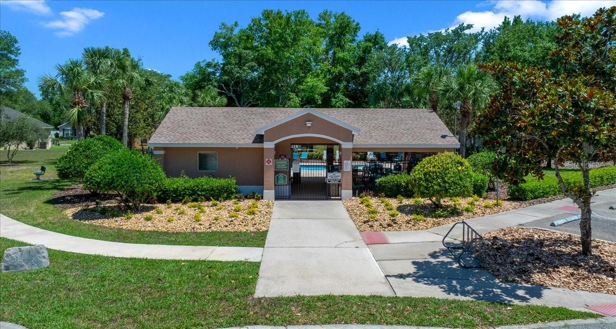 COLONY LAKES - Residential