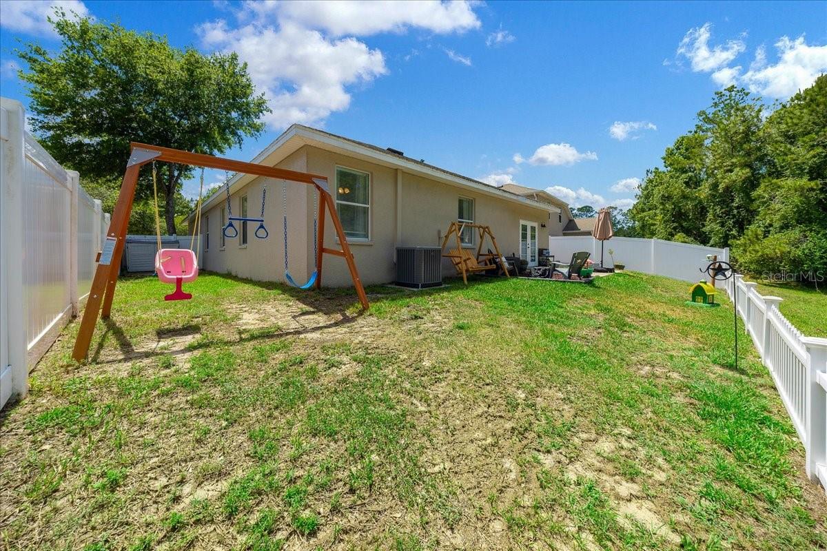COLONY LAKES - Residential