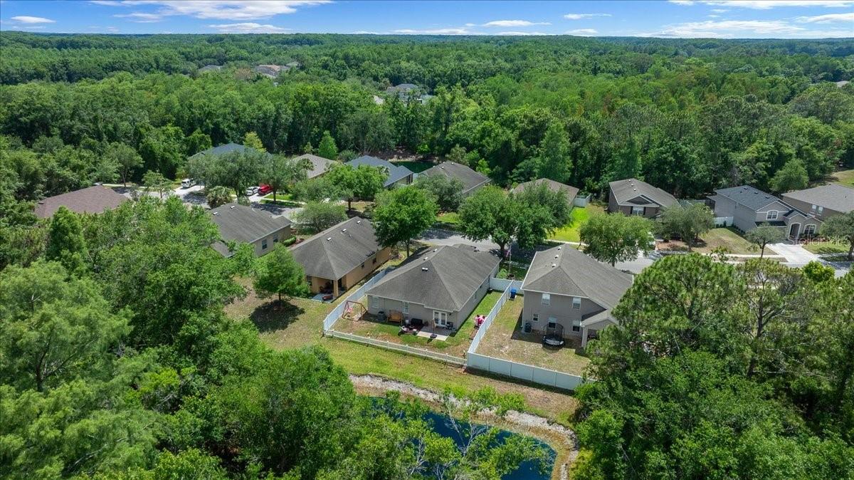 COLONY LAKES - Residential