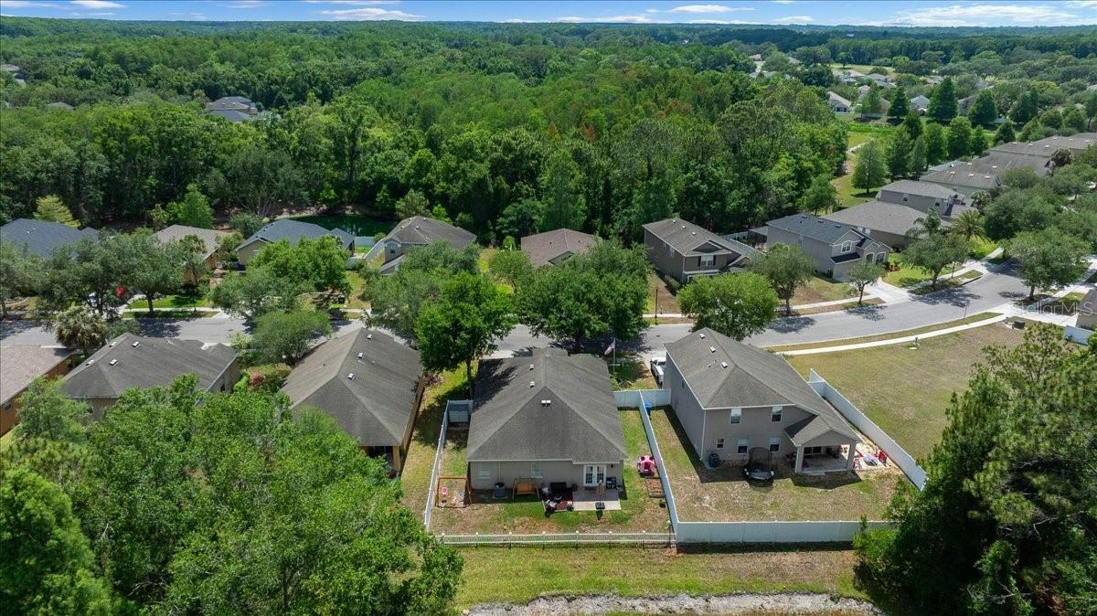 COLONY LAKES - Residential