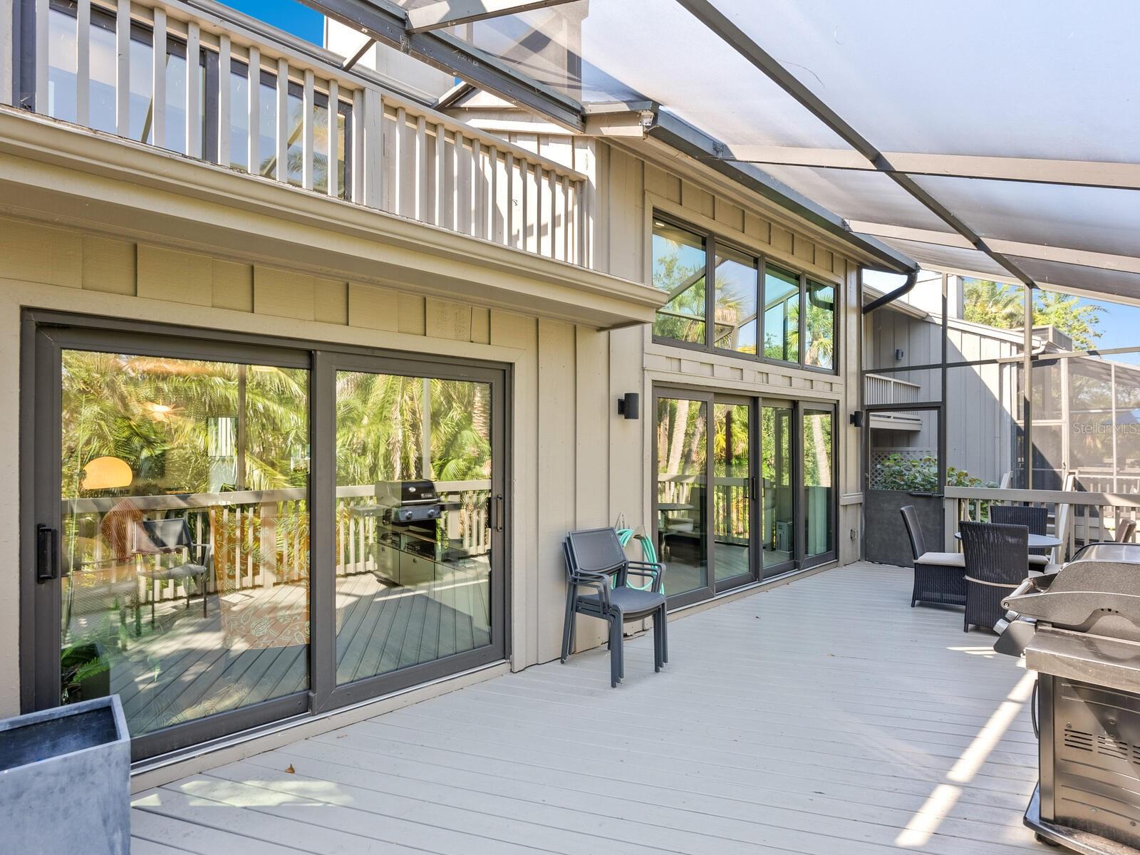 LANDINGS TREEHOUSE - Residential