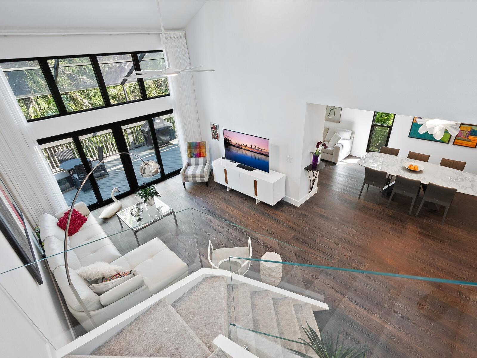 LANDINGS TREEHOUSE - Residential