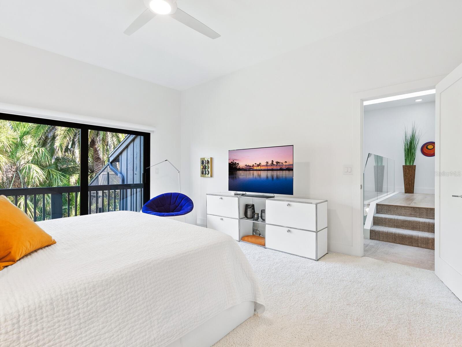 LANDINGS TREEHOUSE - Residential