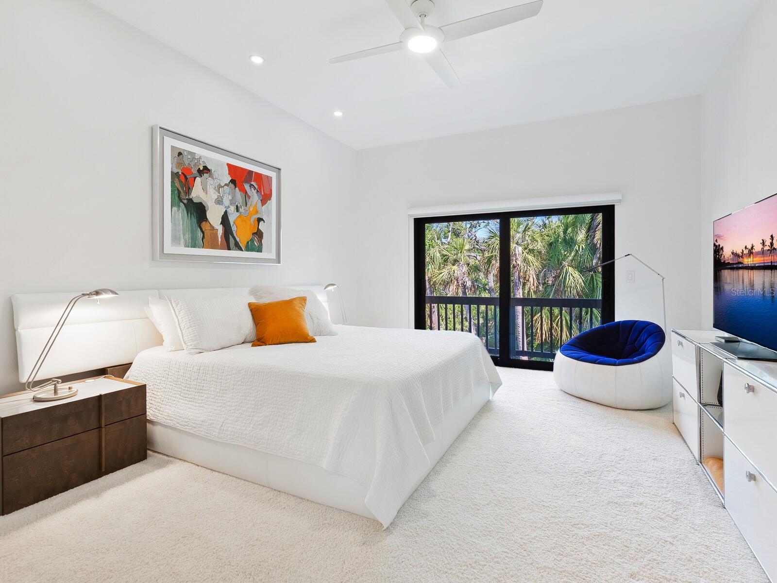 LANDINGS TREEHOUSE - Residential