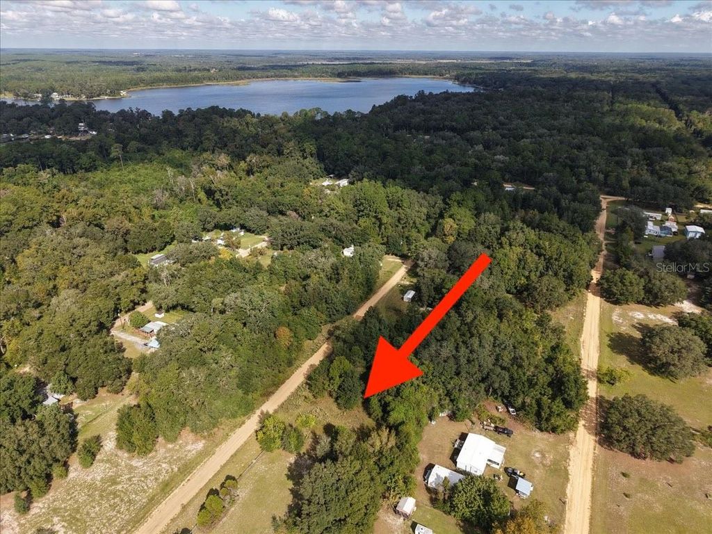 Photo of N Helmers Avenue, Interlachen, FL 32148 (MLS # O6363873)