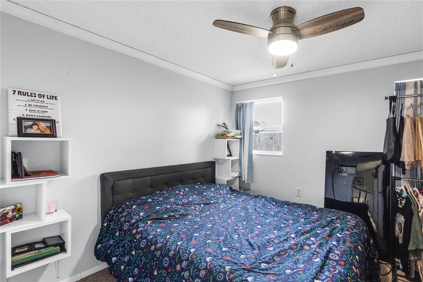 WINDSOR PARK FIRST UNIT - Residential