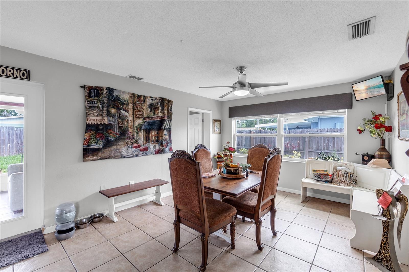 WINDSOR PARK FIRST UNIT - Residential