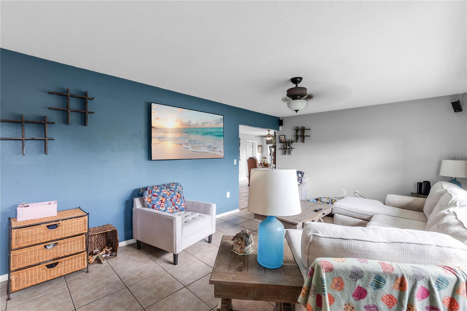 WINDSOR PARK FIRST UNIT - Residential