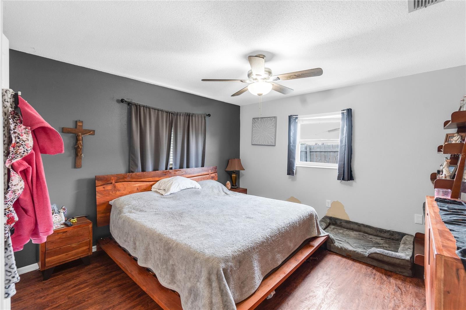 WINDSOR PARK FIRST UNIT - Residential