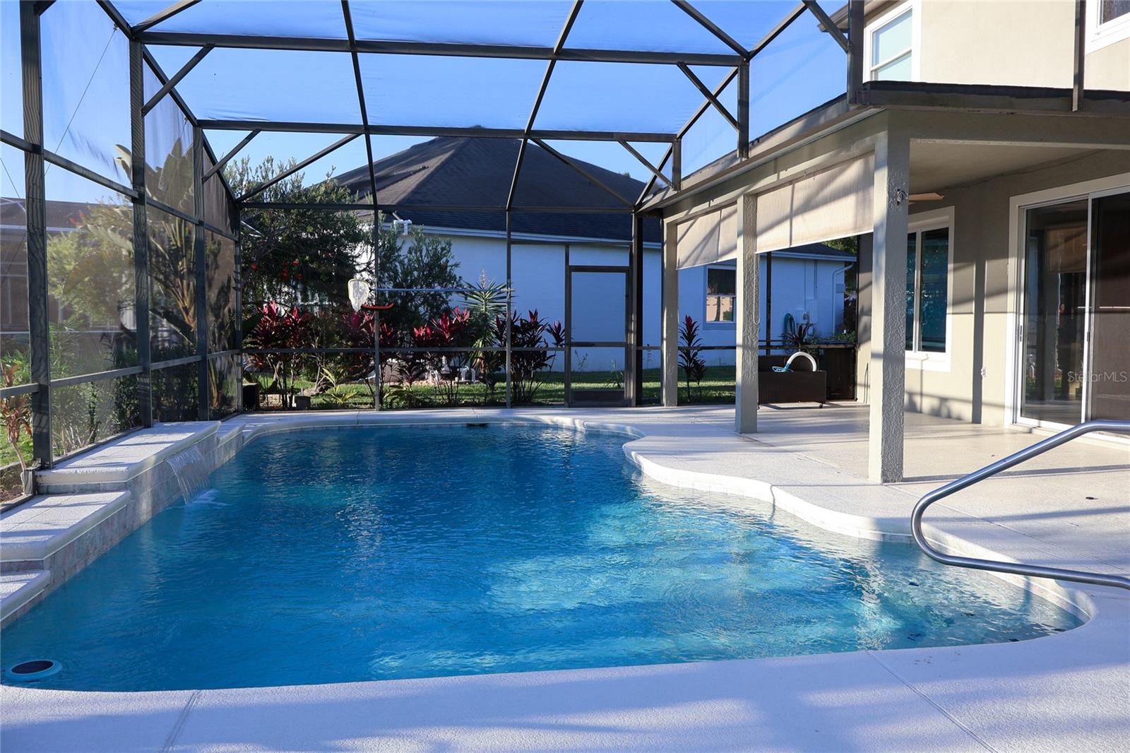 MUIRFIELD POINTE - Residential