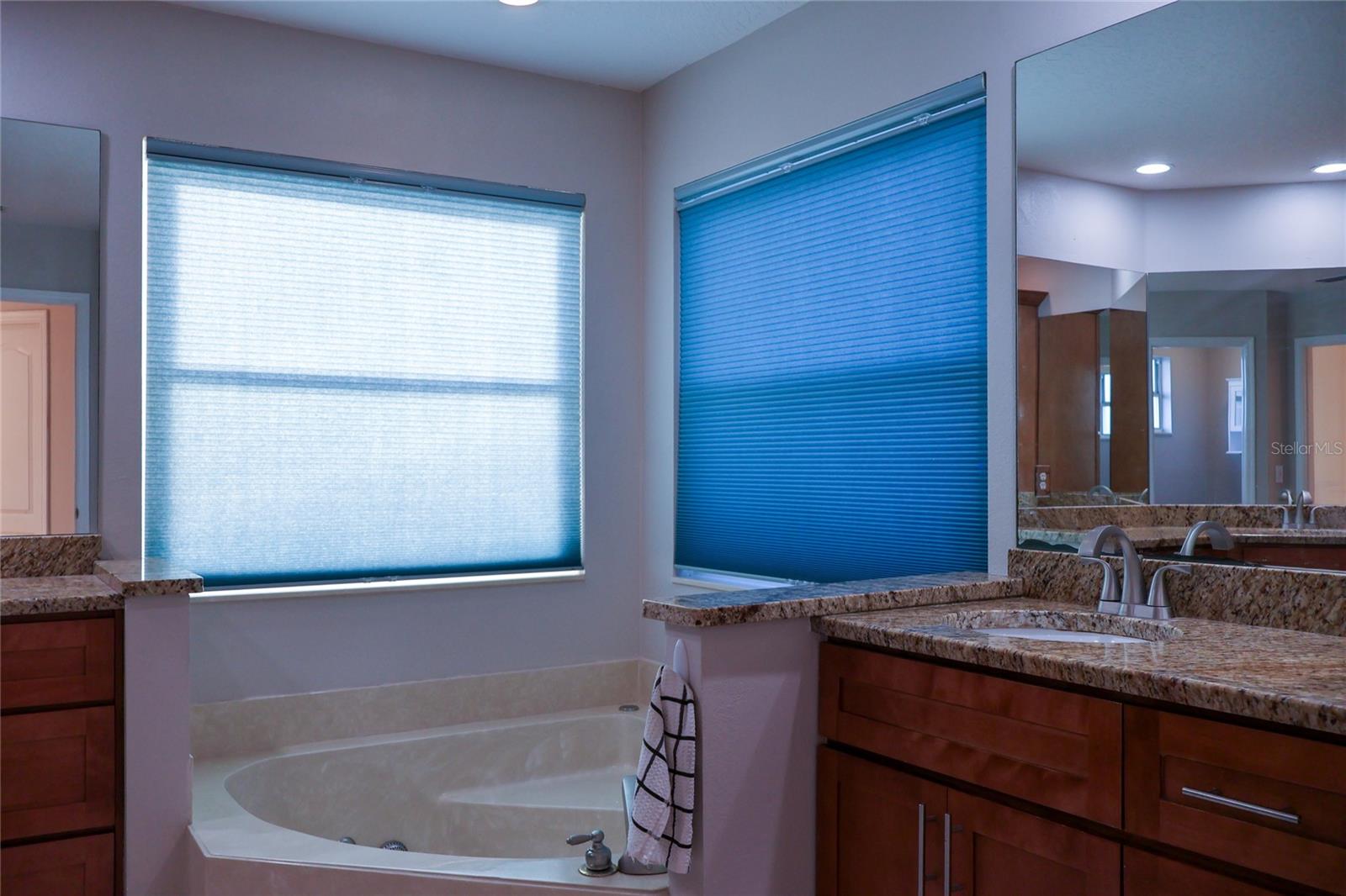 MUIRFIELD POINTE - Residential