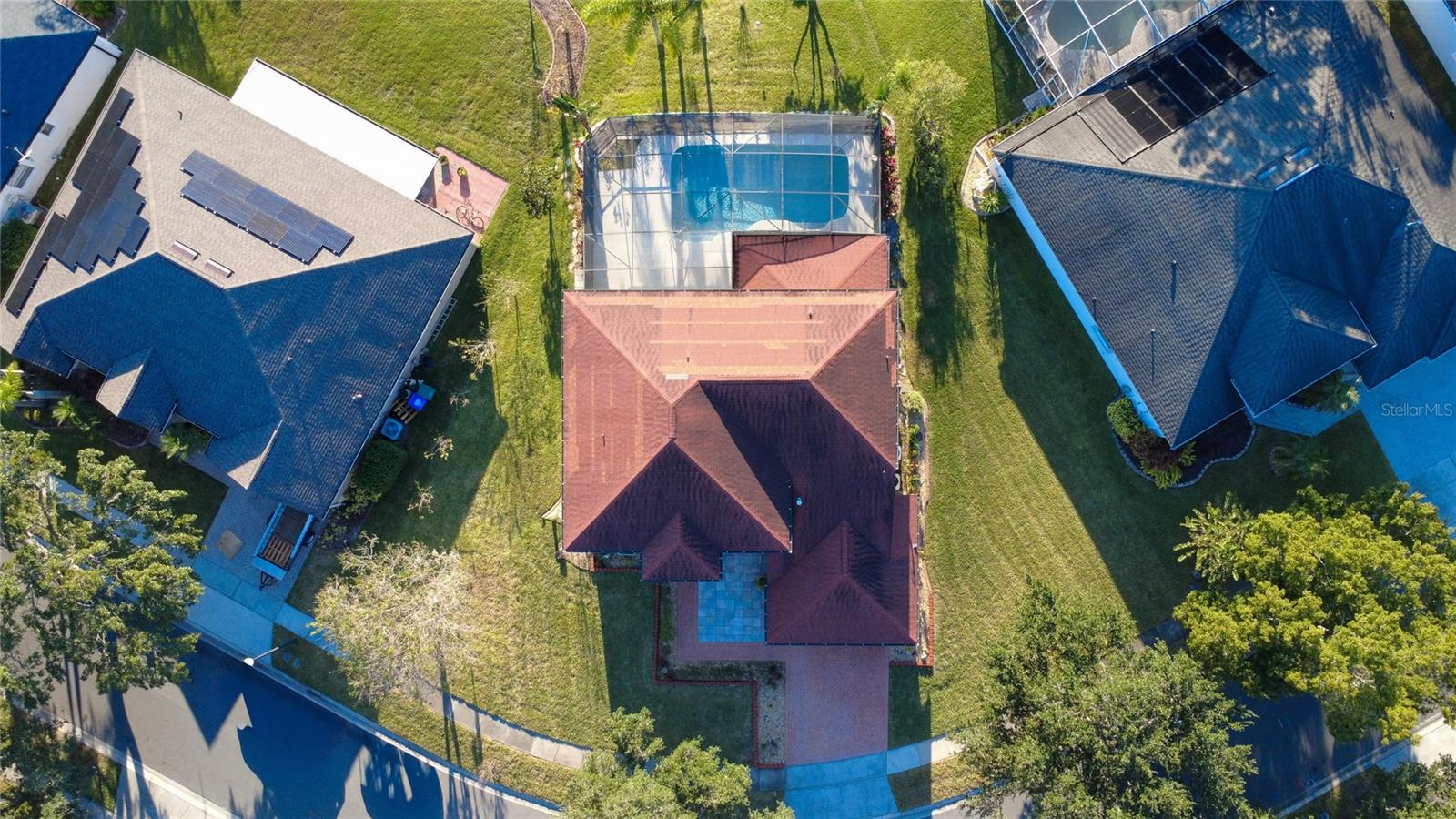 MUIRFIELD POINTE - Residential