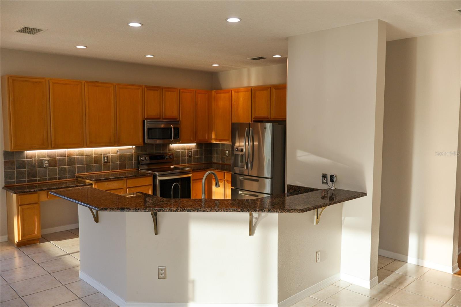 MUIRFIELD POINTE - Residential